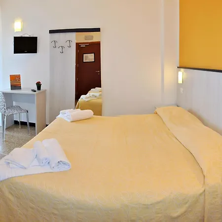 Hotel Bristol