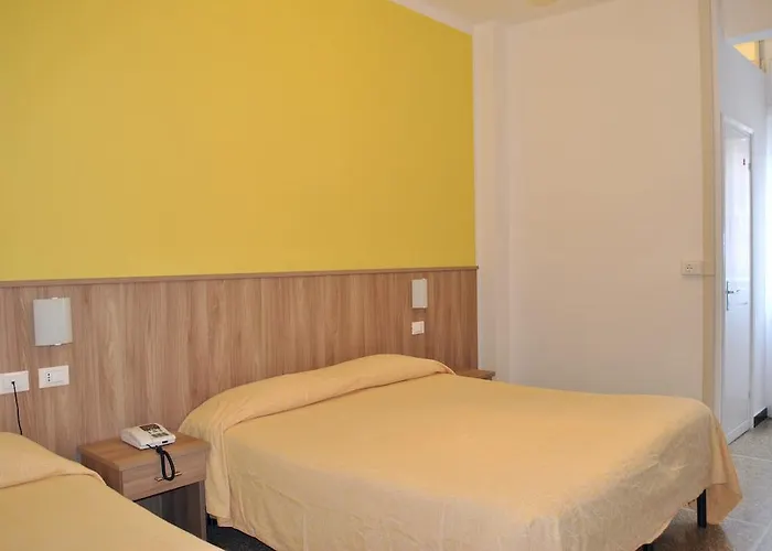 Bristol 3* לאיגואליה