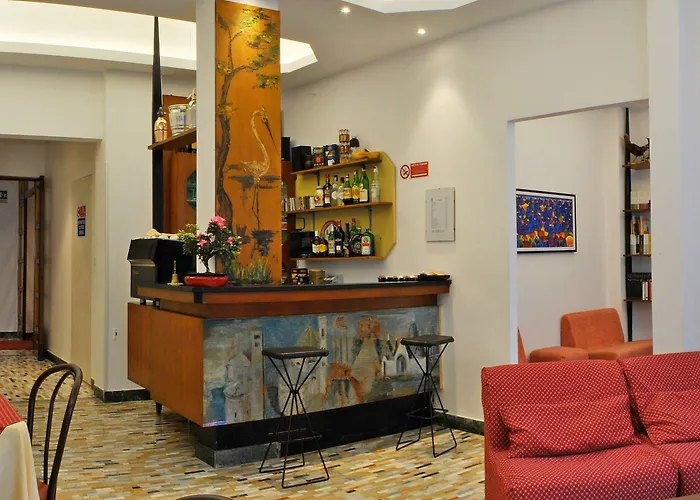 Bristol 3* לאיגואליה